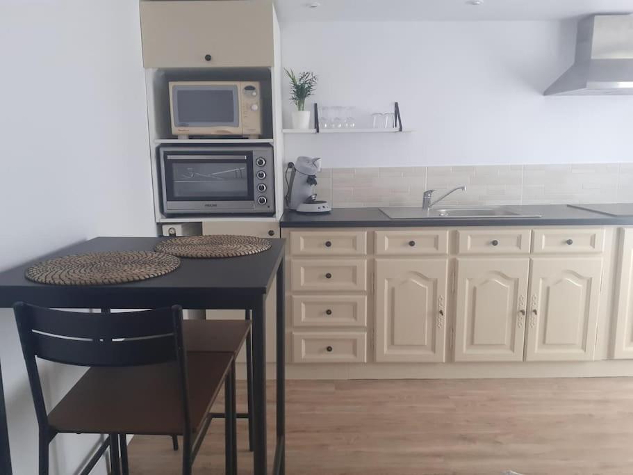 Appartement Neuf Et Cosy Cambo-les-Bains Luaran gambar